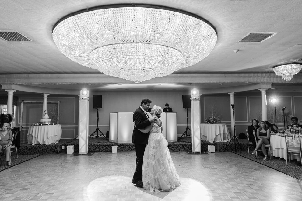 Spring Lake Wedding Photos | The Shore Club